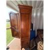 Image 9 : Drexel Heritage Brittany Armoire