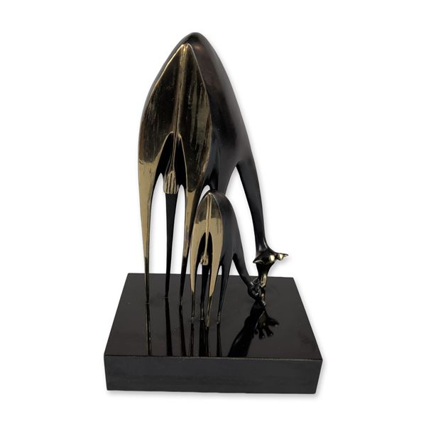 Salila Modernist Bronze Giraffe Sculpture