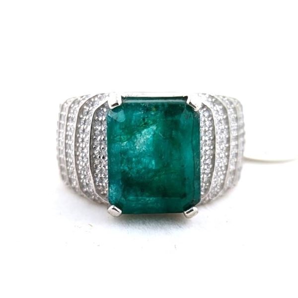 9.1 ct Certified Silver Emerald gemstone Ring ($12,866 Appraisal)