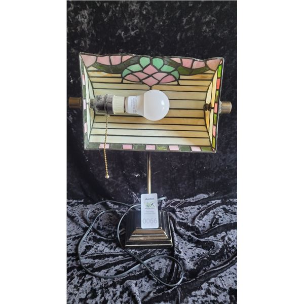 S2 Stained Glass Desk Lamp A