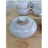 Image 2 : S1 Vintage KPM Krietee Tableware A