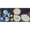 Image 1 : S2 Vintage Servingware A
