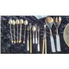 Image 7 : S2 Vintage Cutlery A