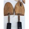 Image 2 : S2 Wooden Boot Trees A