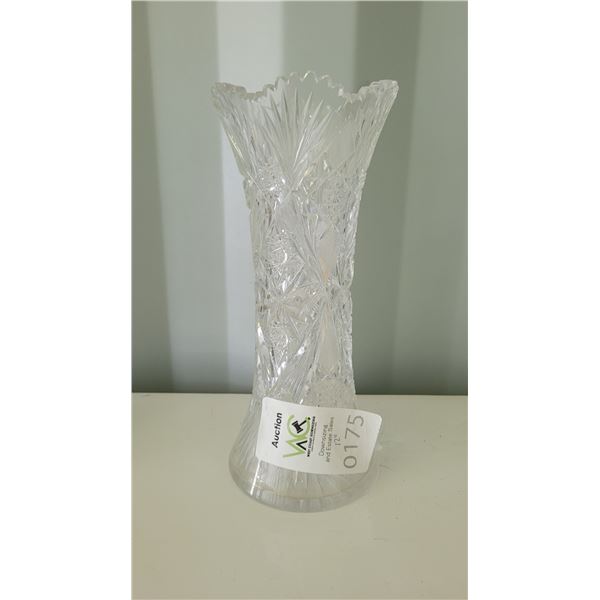 S4 Cut Crystal Vase A