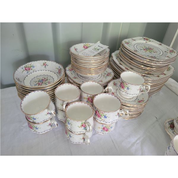 S4 Royal Albert Petit Point A