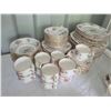 Image 1 : S4 Royal Albert Petit Point A