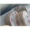 Image 9 : S4 Royal Albert Petit Point A