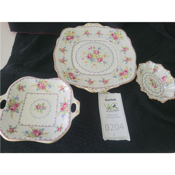 S4 Royal Albert Petit Point A