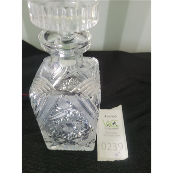 S4 Crystal Decanter A