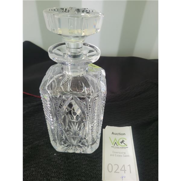 S4 Crystal Decanter A