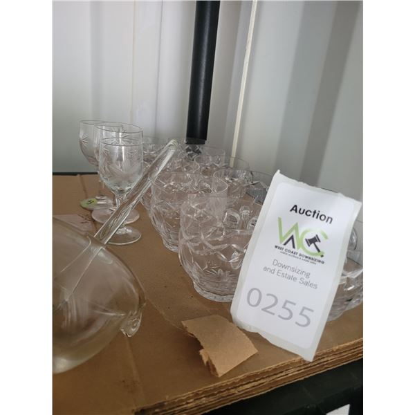 S4 Punch Glasses & Ladel A