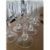 Image 2 : S4 Crystal Stemware A