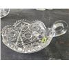 Image 2 : S4 Cut Glass Serving A