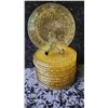 Image 4 : S2 Vetropuro Gold Bubble Pebble Ice Plates Plates A
