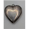 Image 8 : Sterling Silver Sweetheart Locket / Nephrite Jade Pendant / Two Clock Winding Keys
