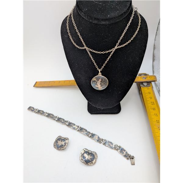 Siam Sterling Silver Jewelry Set