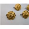 Image 3 : American Army Brass Buttons & US Army Musket Badge