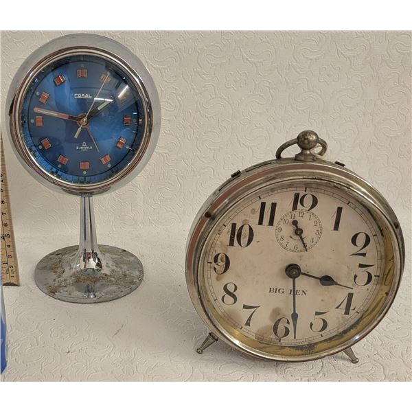 Westclox Big Ben Alarm Clock / Japanese Coral Pedestal Clock