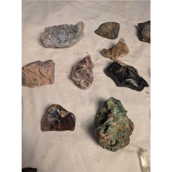 Geological Formations & Fossils / Artifacts
