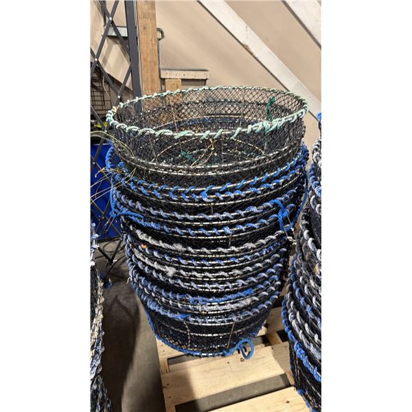 5 LADNER COMMERCIAL STAINLESS STEEL STACKING MESH PRAWN TRAPS