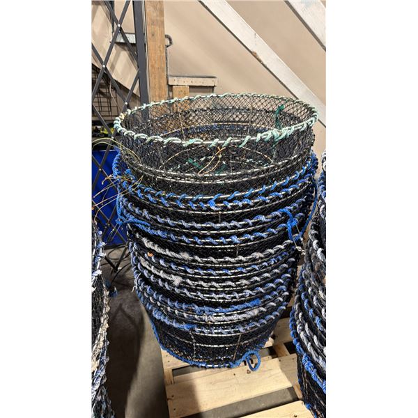 5 LADNER COMMERCIAL STAINLESS STEEL STACKING MESH PRAWN TRAPS