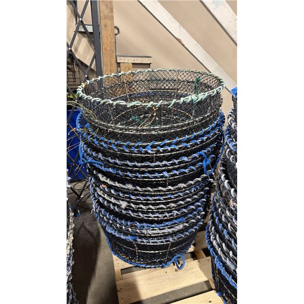 5 LADNER COMMERCIAL STAINLESS STEEL STACKING MESH PRAWN TRAPS