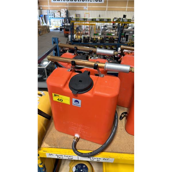 2 HYDRO-WICK RED PLASTIC COMMERCIAL FIRE BACKPACK WATER SPRAYERS