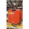 Image 2 : 2 HYDRO-WICK RED PLASTIC COMMERCIAL FIRE BACKPACK WATER SPRAYERS