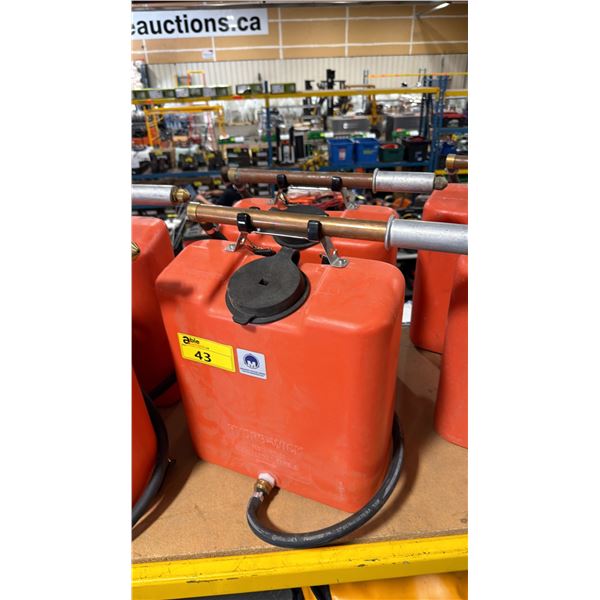 2 HYDRO-WICK RED PLASTIC COMMERCIAL FIRE BACKPACK WATER SPRAYERS