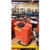 Image 1 : 2 HYDRO-WICK RED PLASTIC COMMERCIAL FIRE BACKPACK WATER SPRAYERS