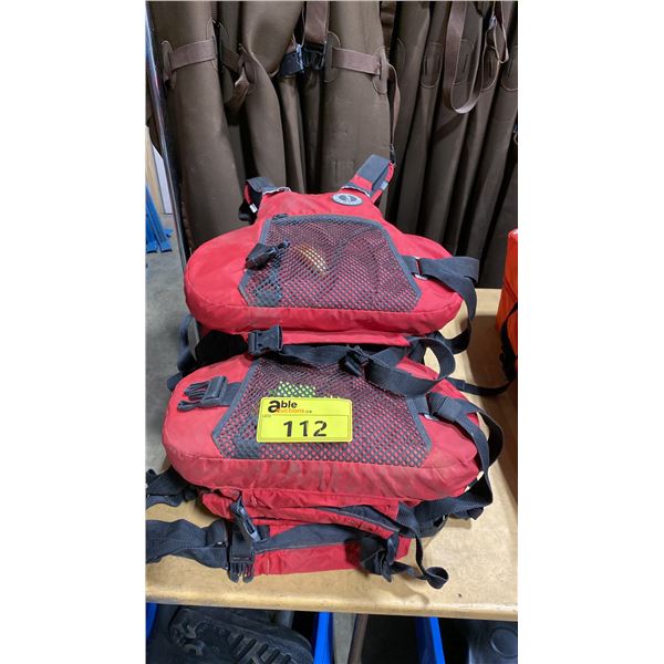 5 MUSTANG SURVIVAL MV7060 SIZE SM VIBE FOAM PADDLING VESTS