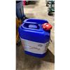 Image 2 : 8 RELIANCE BLUE PLASTIC WATER TRANSPORT JUGS