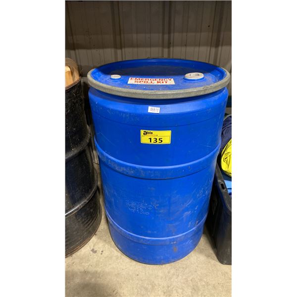 BLUE PLASTIC BARREL OF INDUSTRIAL EMERGENCY SPILL RESPONSE KIT