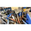 Image 3 : LARGE PLASTIC PALLET CRATE OF ASSORTED SHOVELS, TARPS, & LARGE TOOLS *PALLET CRATE INCLUDED*