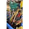 Image 4 : LARGE PLASTIC PALLET CRATE OF ASSORTED SHOVELS, RAKES, BROOMS, & LARGE TOOLS *PALLET CRATE