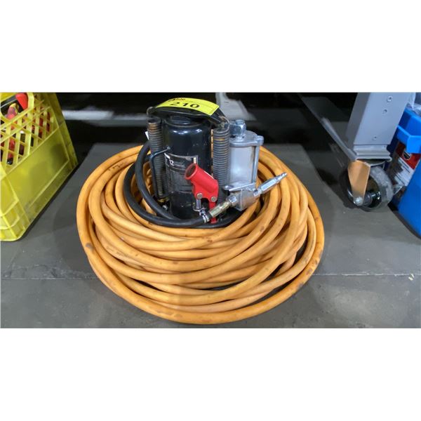 MOTOMASTER 12 TON PNEUMATIC BOTTLE JACK WITH ORANGE INDUSTRIAL AIR HOSE