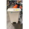 Image 1 : RUBBERMAID COMMERCIAL SLIMJIM 68L STEP-ON WASTE RECEPTACLE