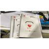 Image 4 : PHYSIO CONTROL LIFEPAK CR2 COMMERCIAL AED TRAINING DEFIBRILLATOR IN SOFT TRANSPORT CASE