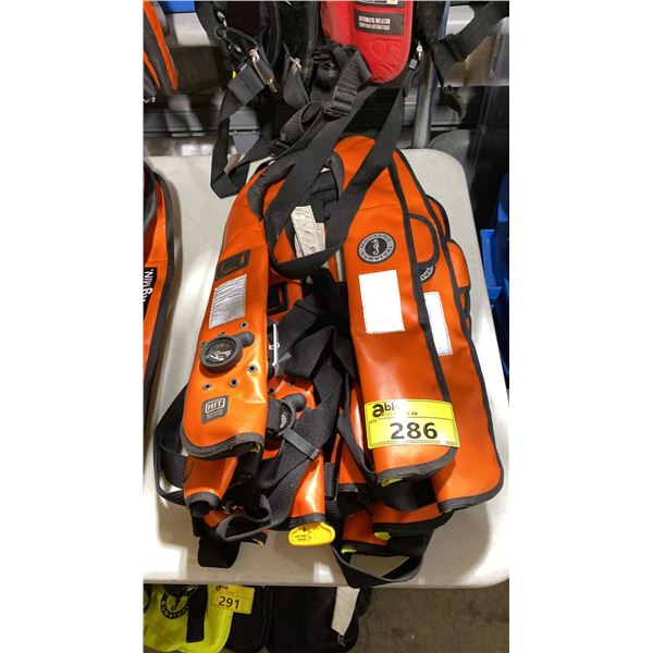 5 MUSTANG SURVIVAL ORANGE SIZE ADULT AUTOMATIC INFLATABLE LIFE JACKET CLASS 1