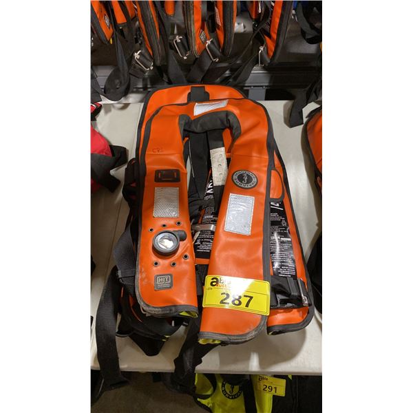 5 MUSTANG SURVIVAL ORANGE SIZE ADULT AUTOMATIC INFLATABLE LIFE JACKET CLASS 1