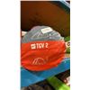 Image 3 : 3 OUTBOUND ZERO DEGREE RATED SLEEPING BAGS IN SOFT TRANSPORT BAGS & RED TVG2 OUTDOOR TENT IN SOFT