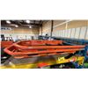 Image 1 : ORANGE PLASTIC / ALUMINUM 2 PCS PROFESSIONAL RESCUE MAN BASKET