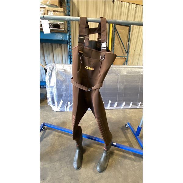 CABELA'S BROWN NEOSTRETCH NEOPRENE CHEST WADERS WITH 3M 200G INSULATED BOOTS SIZE 8R