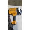 Image 2 : BOSTITCH STRIP NAILER