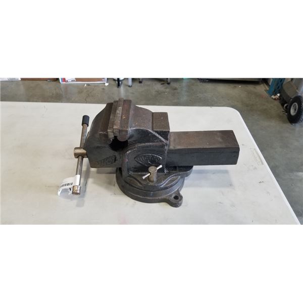 VICTOR NO.5 BENCH VICE