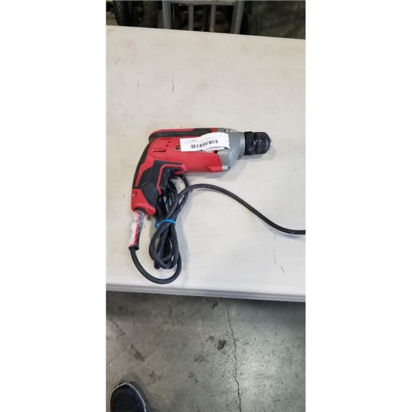 MILWAUKEE 3/8" DRILL - WORKING