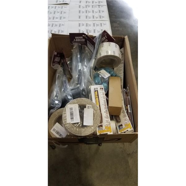 TRAY OF TOOLS INCLUDING 5 J ROLLERS, 3 ALUMINIUM OXIDE GOLDEN PSA ROLLS, SCRATCH FIX FELT TIP STAIN 