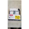 Image 4 : LOT OF PLUMBING AND BATHROOM SUPPLIES