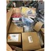 Image 5 : HUGE BOX OF NEW AMAZON OVERSTOCK ITEMS